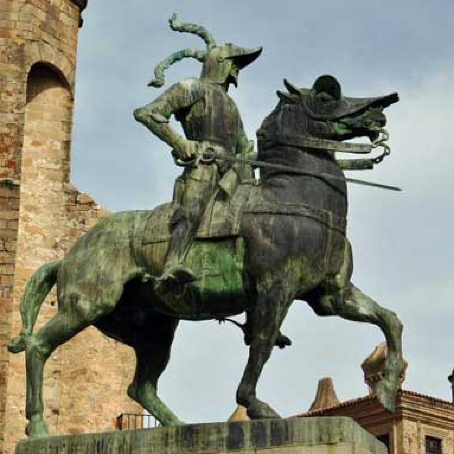 Estatua De Francisco Pizarro En Trujillo Excursiones Extremadura 7450